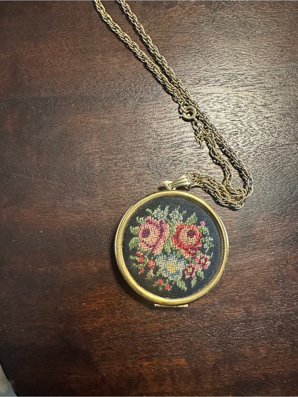 Vintage Floral Embroidered Locket Necklace in Gold
